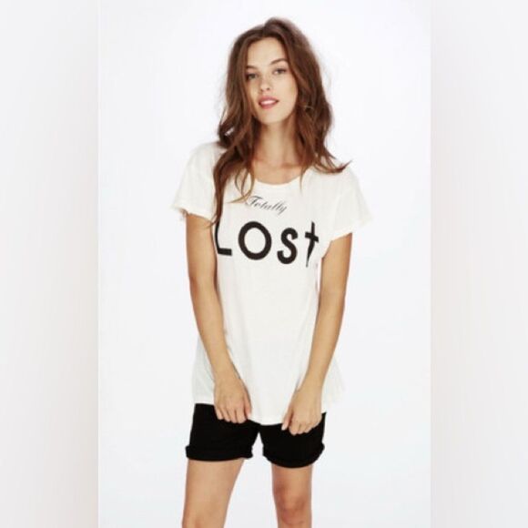 WILDFOX Early 2010s OG Wildfox Era Totally Lost Distressed Tee - Picture 2 of 11